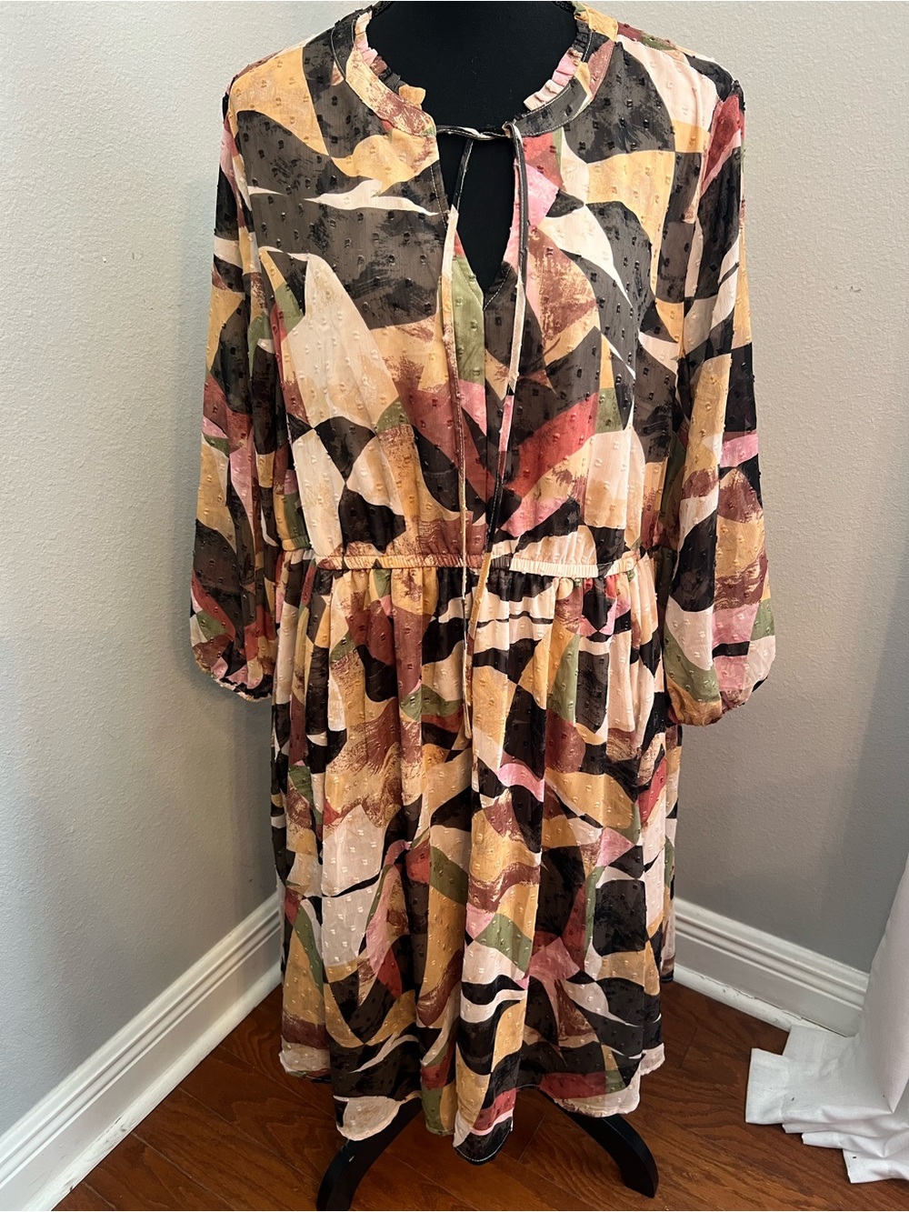 Torrid Multicolor Abstract Tiered Midi Dress Size 2 (18/20)